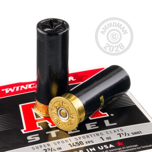Image of the 12 GAUGE WINCHESTER AA STEEL SPORTING CLAY 2-3/4" 1 OZ. #7.5 SHOT (25 ROUNDS) available at AmmoMan.com.