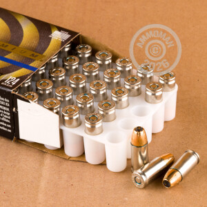 Photo detailing the 9MM LUGER FEDERAL PREMIUM LAW ENFORCEMENT 124 GRAIN HST JHP (50 ROUNDS) for sale at AmmoMan.com.
