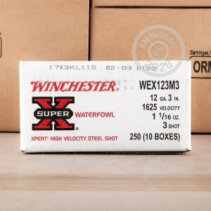 Photo detailing the 12 GAUGE WINCHESTER SUPER-X WATERFOWL 3" 1-1/16 OZ. #3 SHOT (25 ROUNDS) for sale at AmmoMan.com.