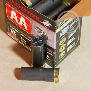 Photo detailing the 12 GAUGE WINCHESTER AA SUPER HANDICAP 2-3/4" #8 SHOT (25 ROUNDS) for sale at AmmoMan.com.