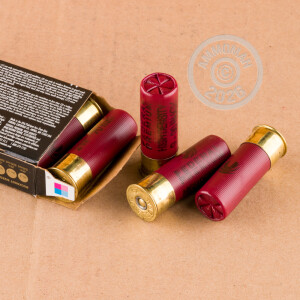 Image of the 12 GAUGE FEDERAL HIGH DENSITY 2-3/4" 9 PELLETS 00 BUCKSHOT (50 ROUNDS) available at AmmoMan.com.