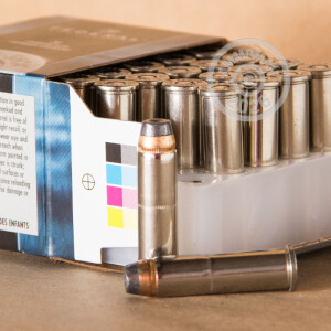 Photo detailing the 357 MAGNUM FEDERAL POWER-SHOK 180 GRAIN JHP (20 ROUNDS) for sale at AmmoMan.com.