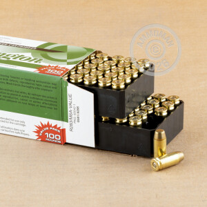 An image of .40 Smith & Wesson ammo made by Remington at AmmoMan.com.