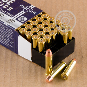 Image detailing the brass case and boxer primers on the Fiocchi ammunition.