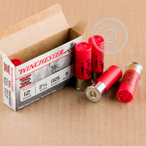 Image of the 12 GAUGE WINCHESTER SUPER-X 2-3/4" 9 PELLETS 00 BUCK (250 ROUNDS) available at AmmoMan.com.