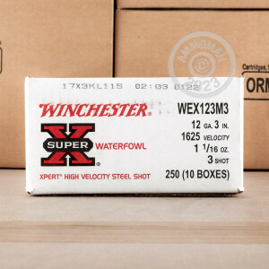 Photo detailing the 12 GAUGE WINCHESTER SUPER-X WATERFOWL 3