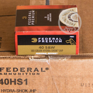 Photo detailing the 40 S&W FEDERAL 180 GRAIN JHP (20 ROUNDS) for sale at AmmoMan.com.