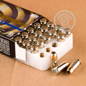 Photograph showing detail of 40 S&W FEDERAL HST 165 GRAIN JHP (50 ROUNDS)