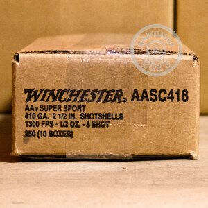 Image of 410 BORE WINCHESTER AA SPORTING CLAYS 2-1/2" 1/2 OZ. #8 SHOT (25 ROUNDS)