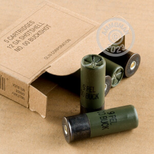 Photo detailing the 12 GAUGE WINCHESTER MIL-SPEC 2-3/4" 00 BUCK (5 ROUNDS) for sale at AmmoMan.com.