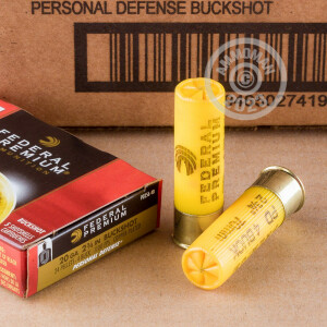 Image of the 20 GAUGE FEDERAL PREMIUM PERSONEL DEFENSE 2 3/4" #4 BUCKSHOT (5 ROUNDS) available at AmmoMan.com.