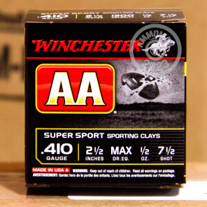 Image of the 410 GAUGE WINCHESTER AA SUPER SPORT SPORTING CLAYS 2 1/2“ 1/2 OZ. #7.5 SHOT (25 ROUNDS) available at AmmoMan.com.