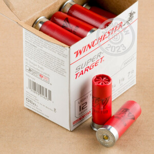 Photo detailing the 12 GAUGE WINCHESTER SUPER TARGET 2-3/4" #7.5 SHOT (25 ROUNDS) for sale at AmmoMan.com.