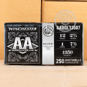 Image of the 12 GAUGE WINCHESTER AA DIAMOND GRADE 2-3/4" 1 OZ. #7.5 SHOT (250 ROUNDS) available at AmmoMan.com.