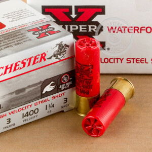 Image of 12 GAUGE WINCHESTER XPERT HIGH VELOCITY 3“ 1 1/4 OZ. #3 SHOT (25 ROUNDS)