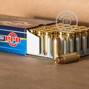 A photograph of 500 rounds of 180 grain .40 Smith & Wesson ammo with a TMJ bullet for sale.
