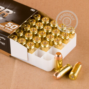 Image of the .40 S&W BLAZER BRASS 180 GRAIN FMJ (50 ROUNDS) available at AmmoMan.com.