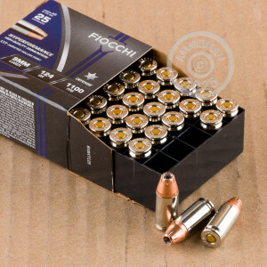 Photo detailing the 9MM LUGER FIOCCHI XTP 124 GRAIN JHP (500 ROUNDS) for sale at AmmoMan.com.