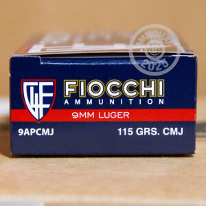 Image of Fiocchi 9mm Luger pistol ammunition.