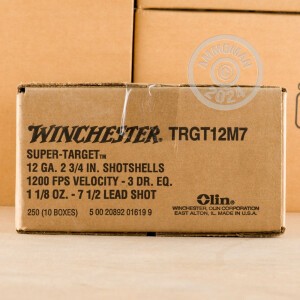 Image of the 12 GAUGE WINCHESTER SUPER TARGET 2 3/4" 1 1/8 OZ. #7.5 SHOT (250 ROUNDS) available at AmmoMan.com.