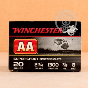 Image of 20 GAUGE WINCHESTER AA SPORTING CLAYS 2-3/4" 7/8 OUNCE #8 SHOT (25 ROUNDS)