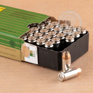 Image of the .40 S&W REMINGTON GOLDEN SABER 165 GRAIN JHP (500 ROUNDS) available at AmmoMan.com.