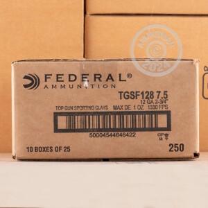 Image of the 12 GAUGE FEDERAL TOP GUN SPORTING 2-3/4" 1 OZ. #7.5 SHOT (250 ROUNDS) available at AmmoMan.com.