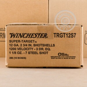 Image of the 12 GAUGE WINCHESTER SUPER TARGET STEEL 2-3/4" #7 SHOT (25 ROUNDS) available at AmmoMan.com.