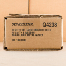 Image of Winchester .40 Smith & Wesson pistol ammunition.